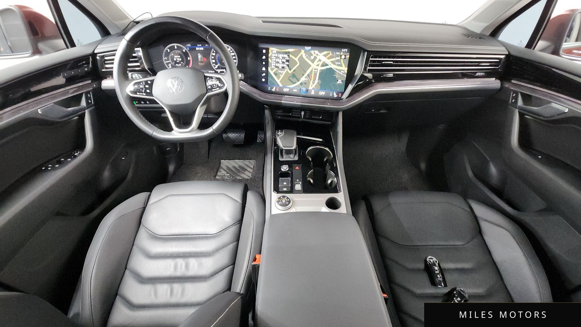 Volkswagen Touareg 2023 — миниатюра 7