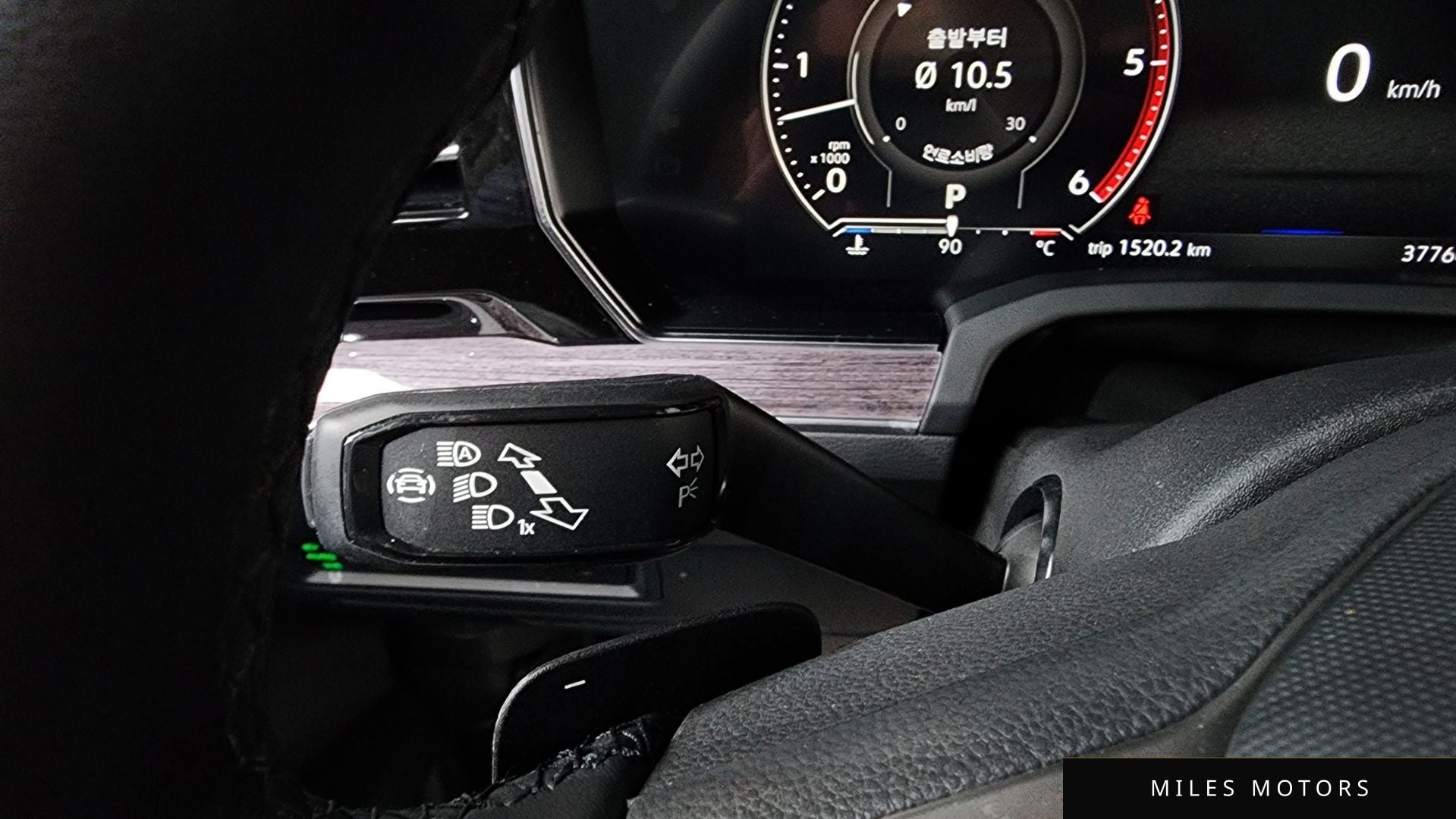 Volkswagen Touareg 2023 — миниатюра 9