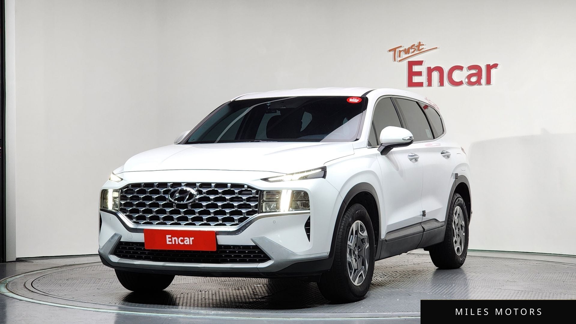 Hyundai Santafe 2022 — фото 1 из 12