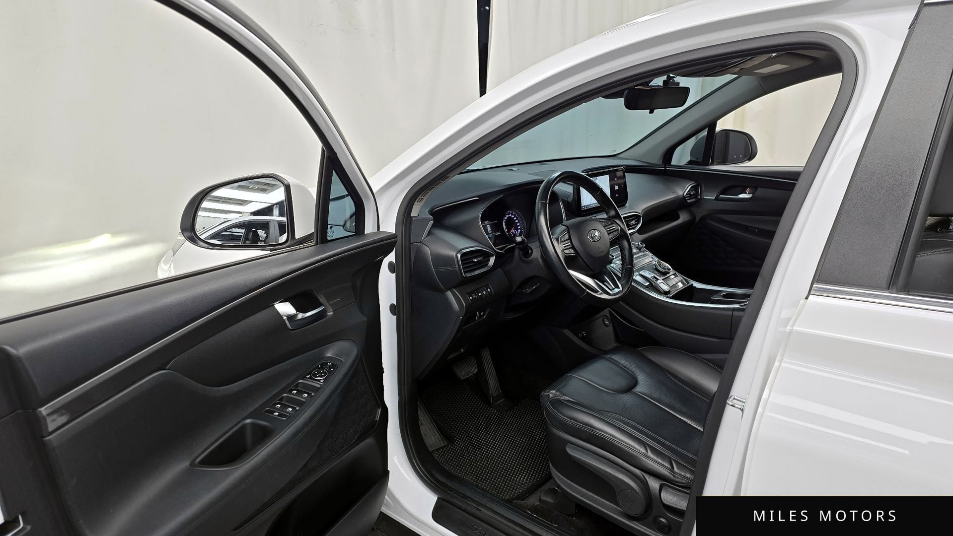 Hyundai Santafe 2022 — миниатюра 10