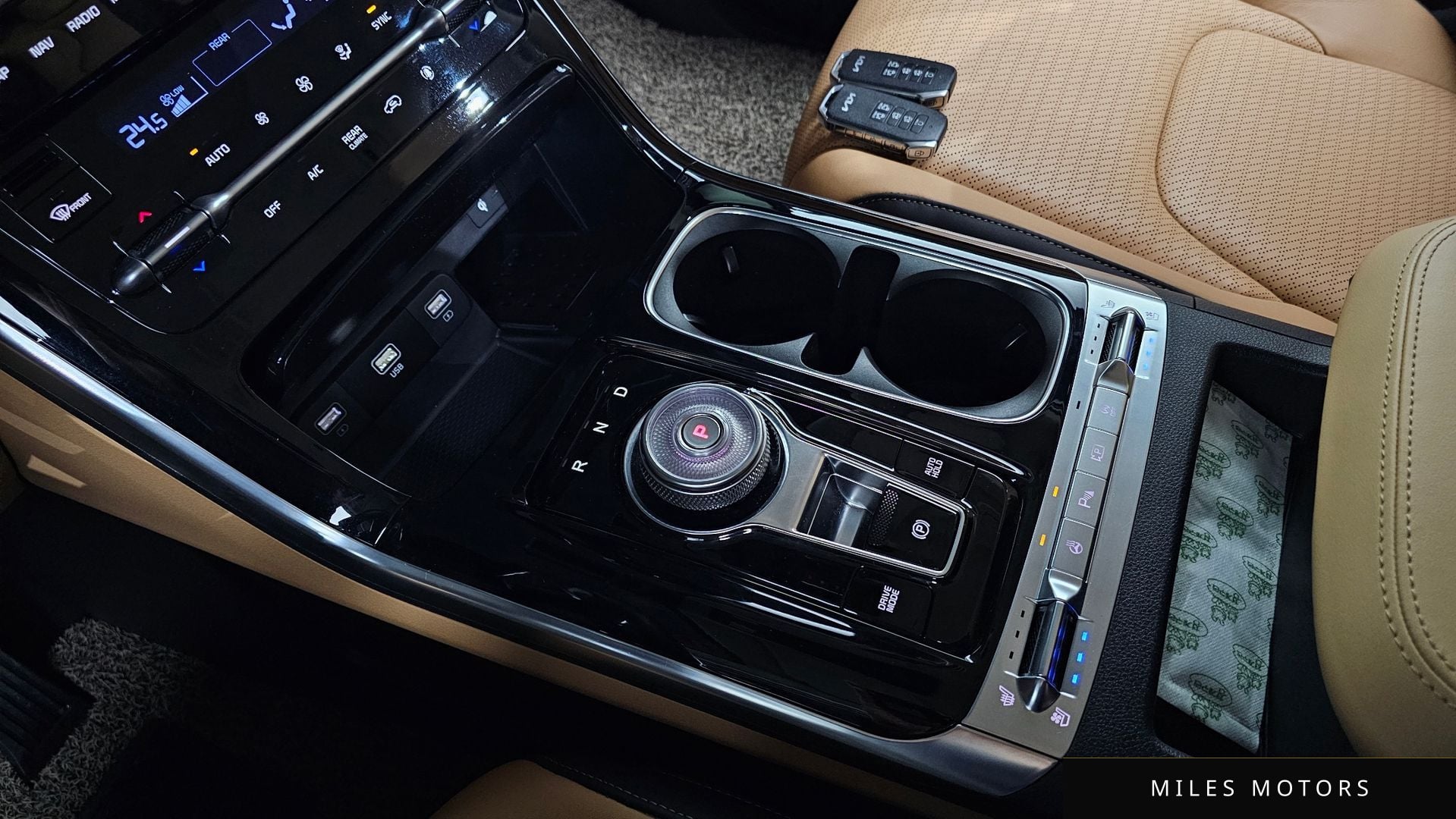 Kia Carnival 2023 — миниатюра 9