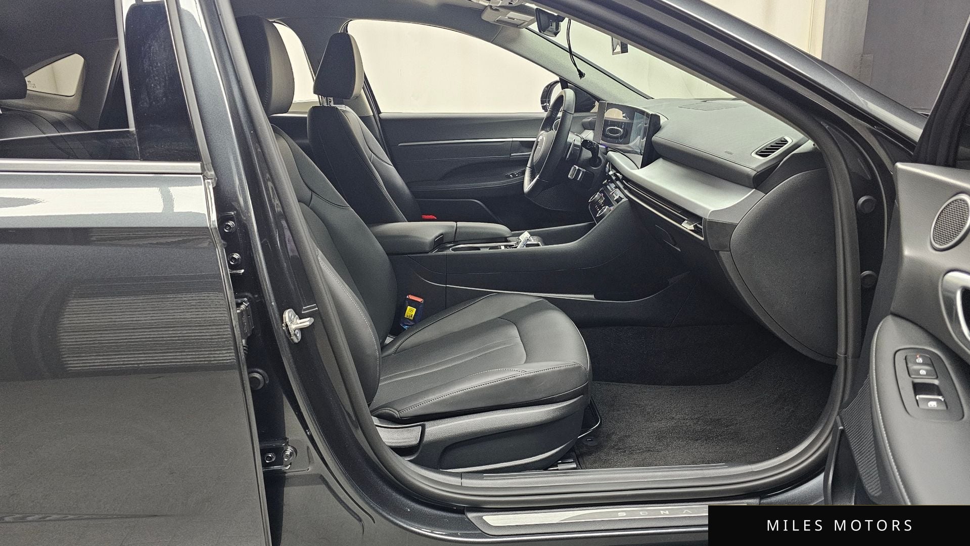 Hyundai Sonata 2025 — миниатюра 11