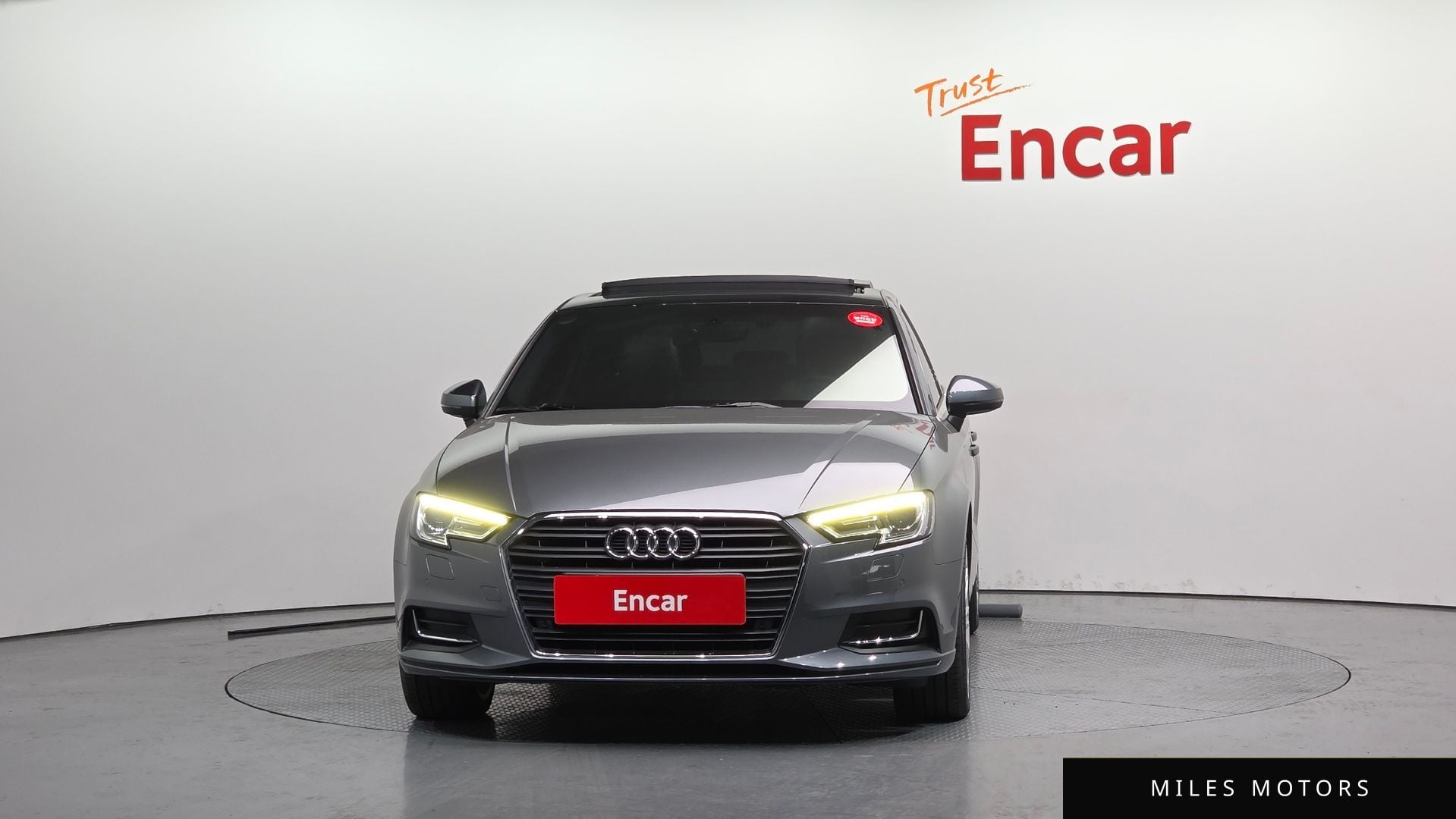 Audi A3 2018 — миниатюра 3