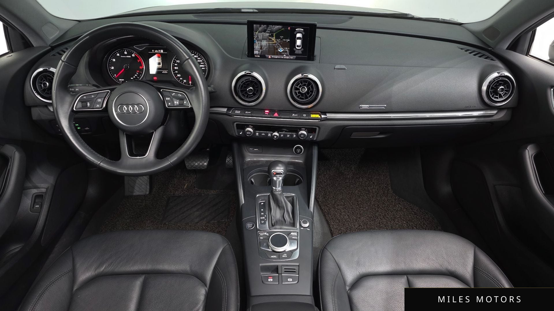 Audi A3 2018 — миниатюра 7