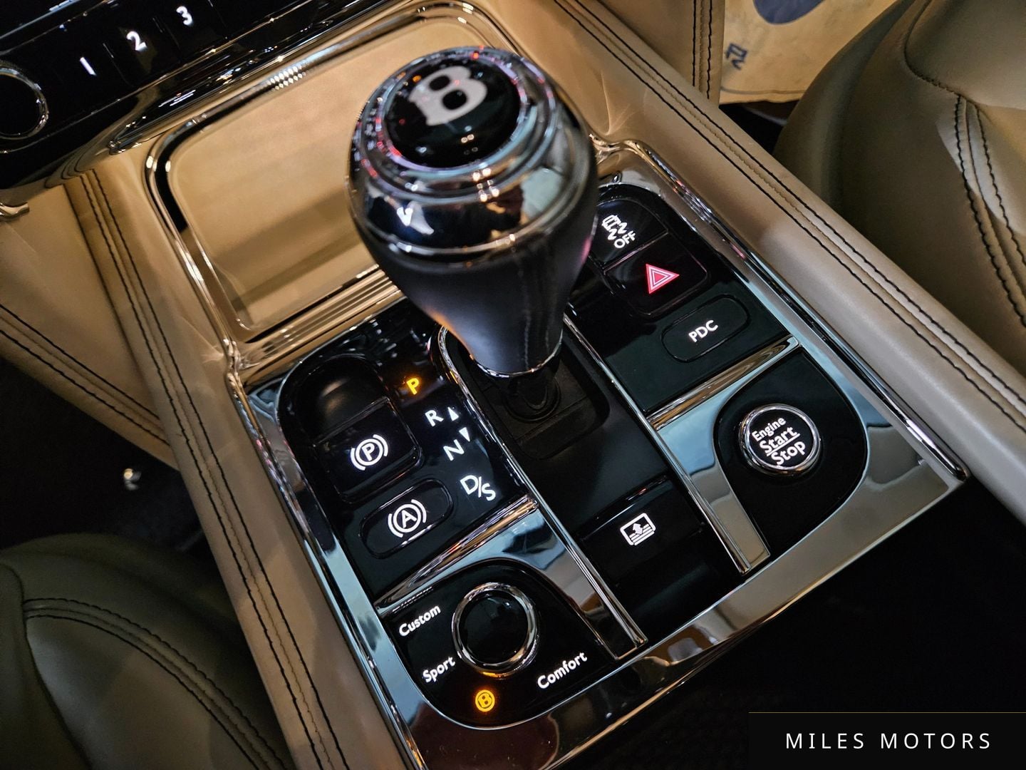 Bentley 뮬산 2017 — миниатюра 11