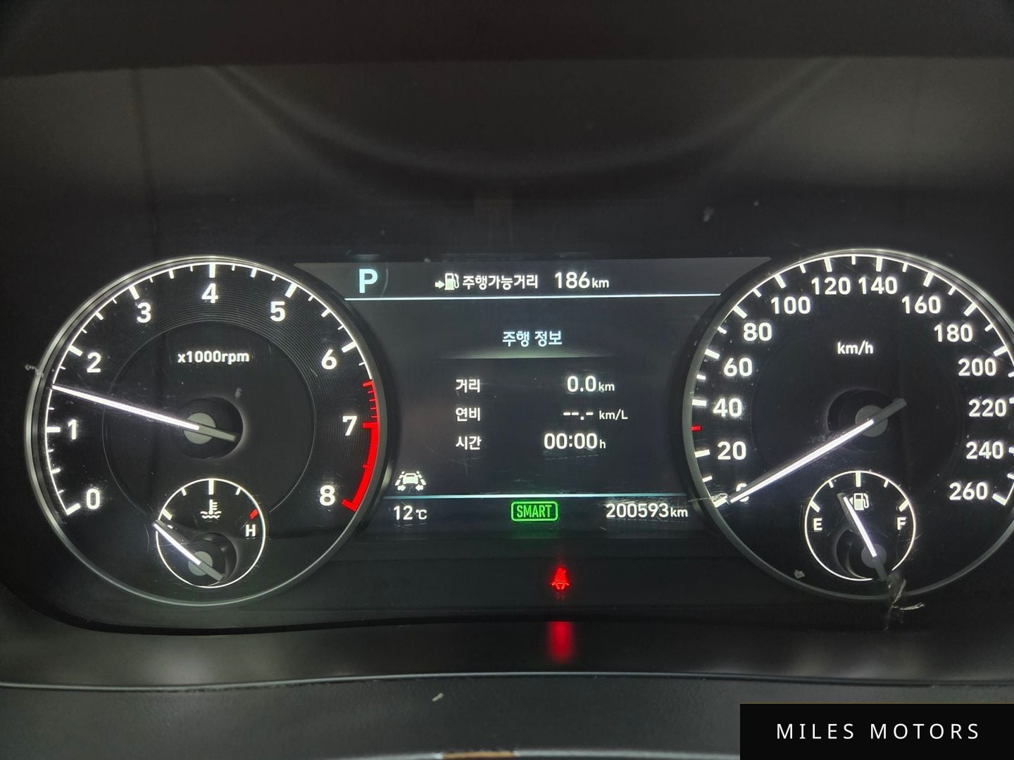 Genesis EQ900 2016 — миниатюра 8