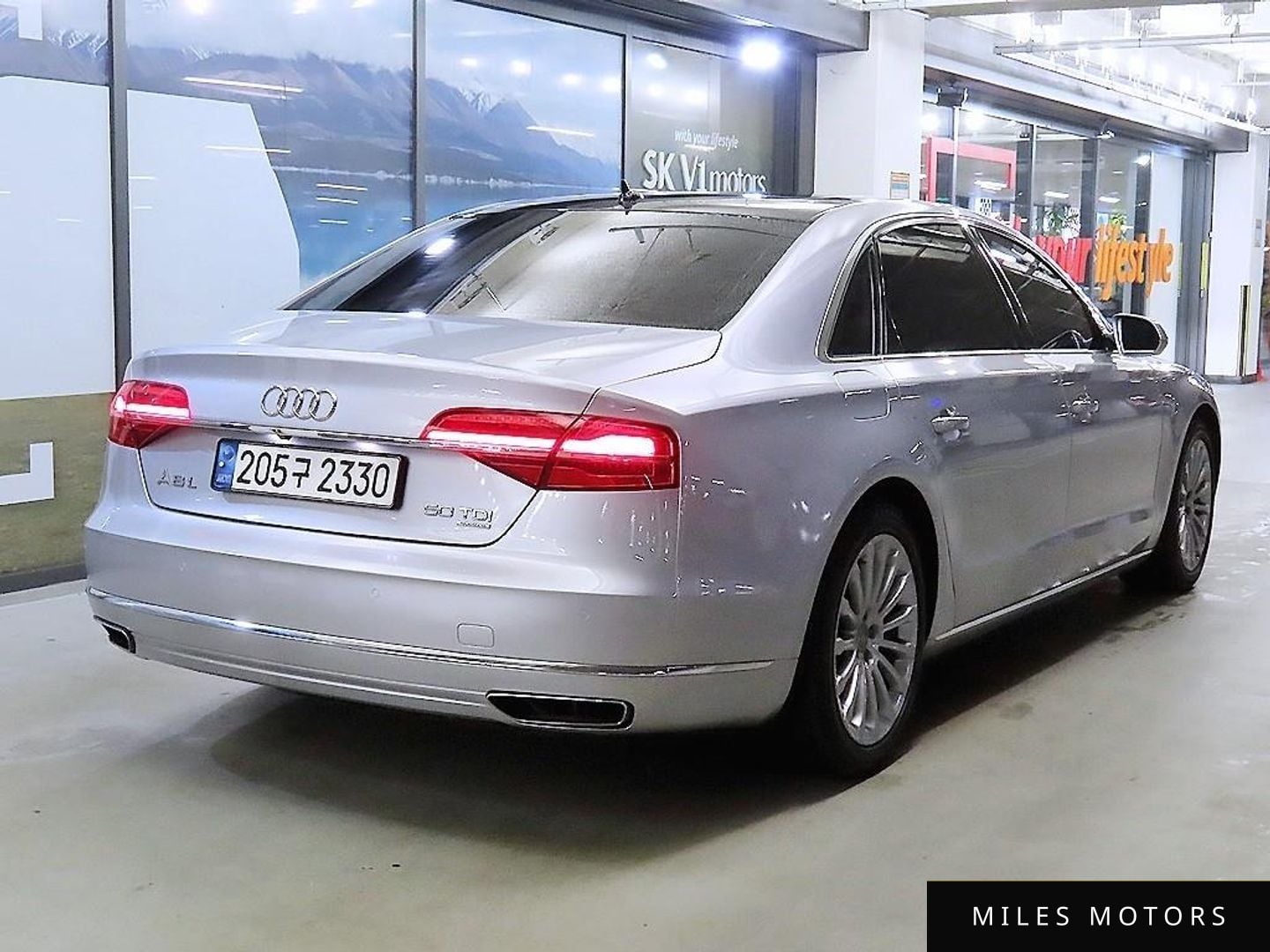 Audi A8 2015 — миниатюра 4