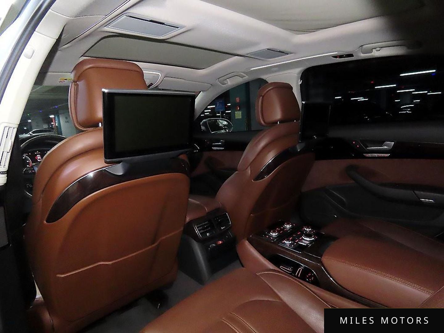 Audi A8 2015 — миниатюра 13