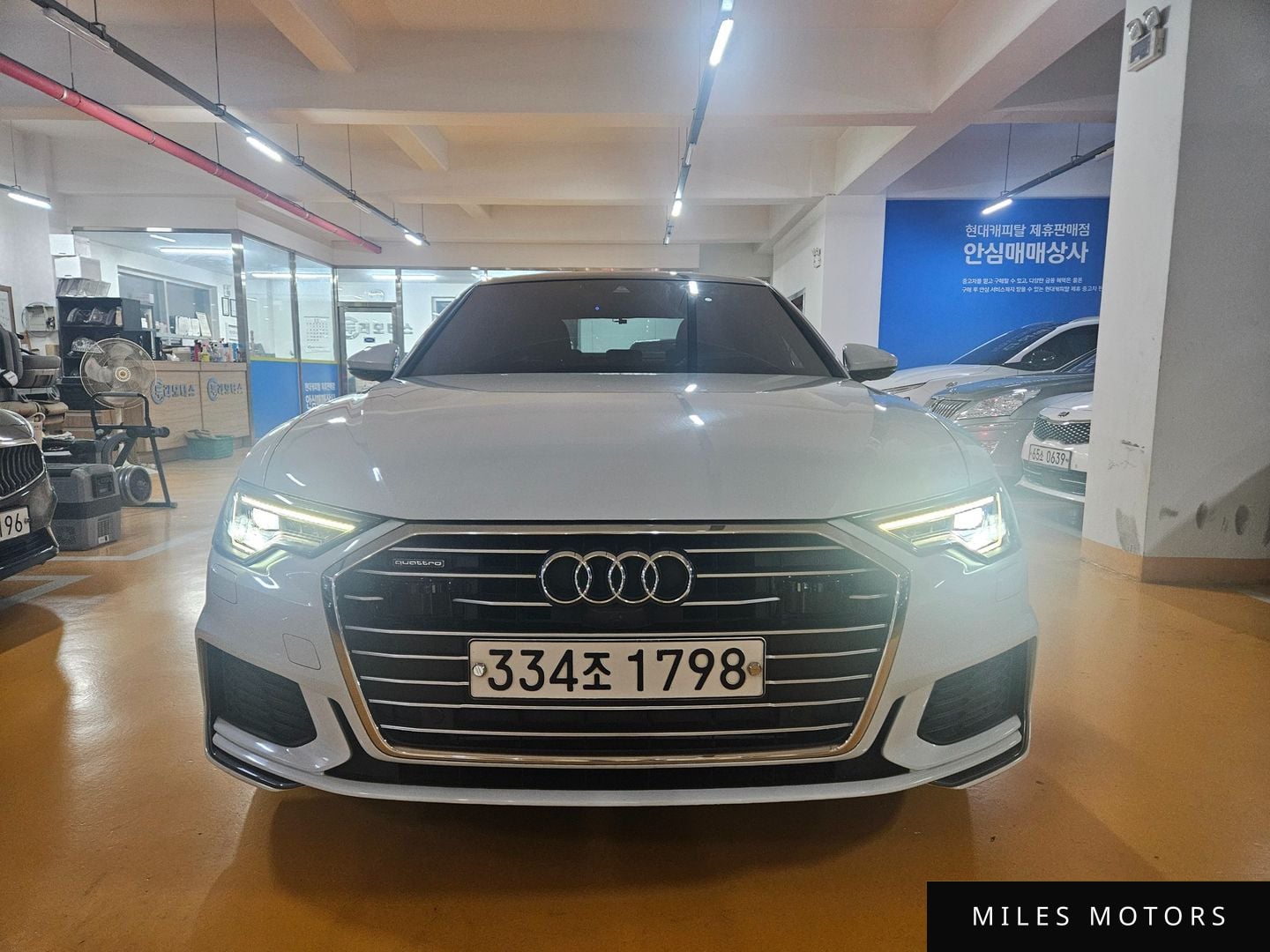 Audi A6 (C8) 2020 — фото 1 из 12