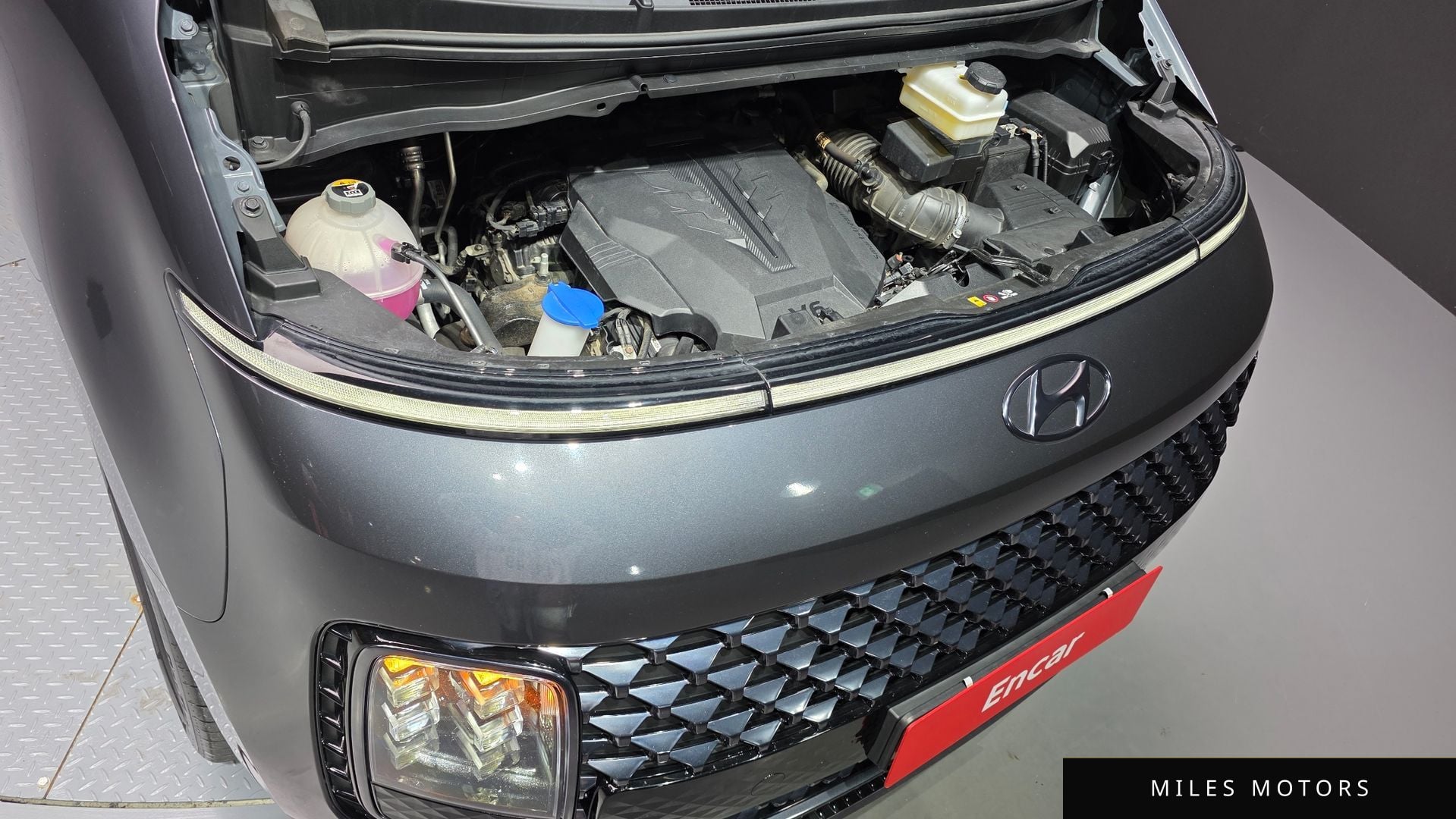 Hyundai Staria 2023 — миниатюра 6