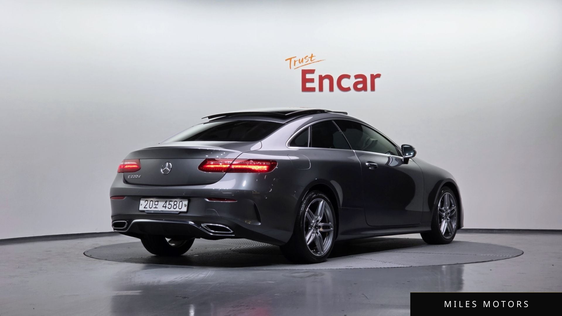 Mercedes-Benz E-Class W213 2019 — миниатюра 2