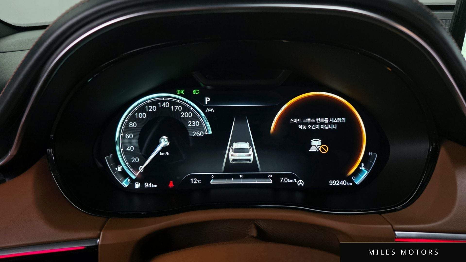Genesis GV70 2022 — миниатюра 8