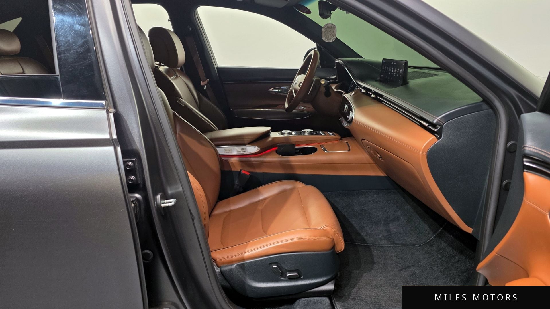 Genesis GV70 2022 — миниатюра 11