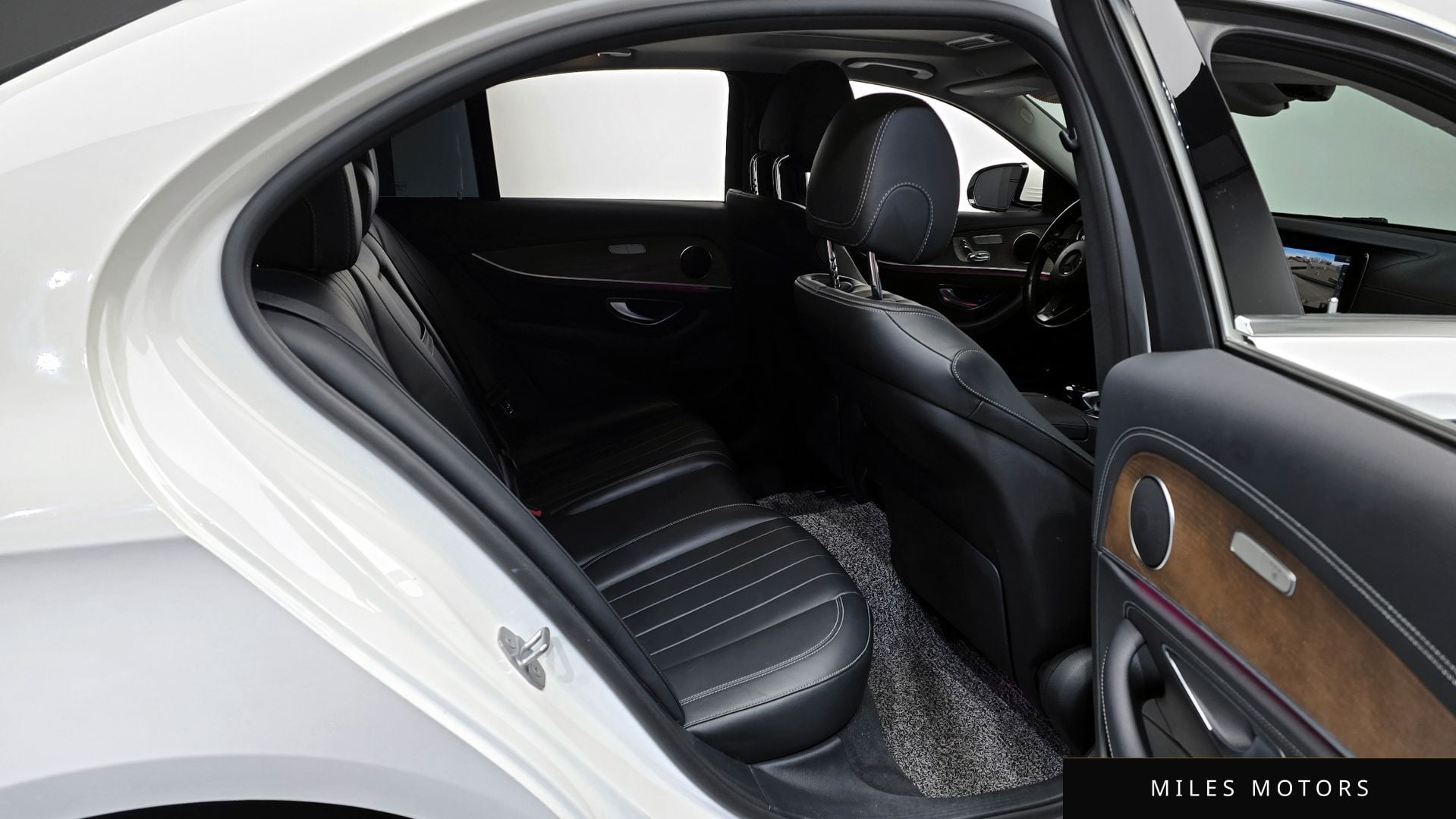 Mercedes-Benz E-클래스 W213 2018 — миниатюра 12