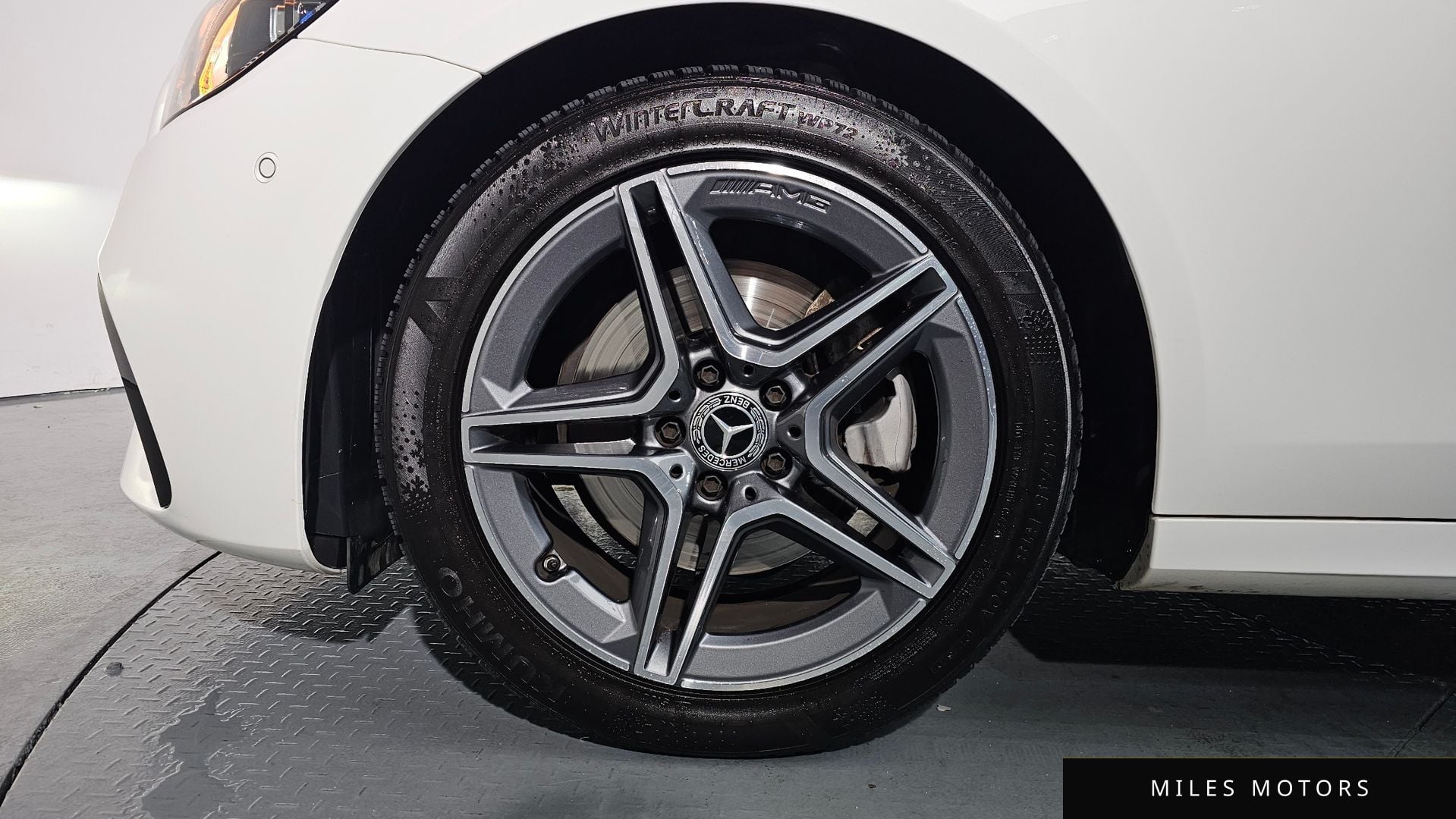 Mercedes-Benz E-Class W213 2023 — миниатюра 5