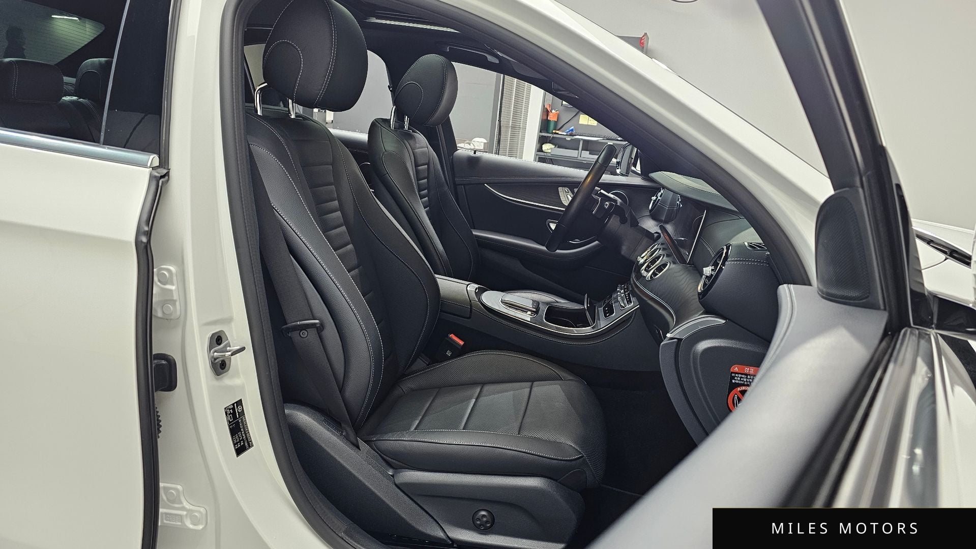 Mercedes-Benz E-Class W213 2023 — миниатюра 10