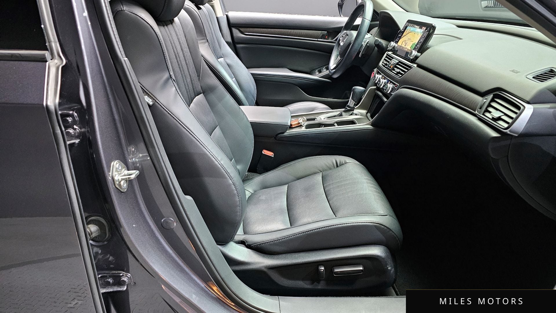 Honda Accord 2018 — миниатюра 11