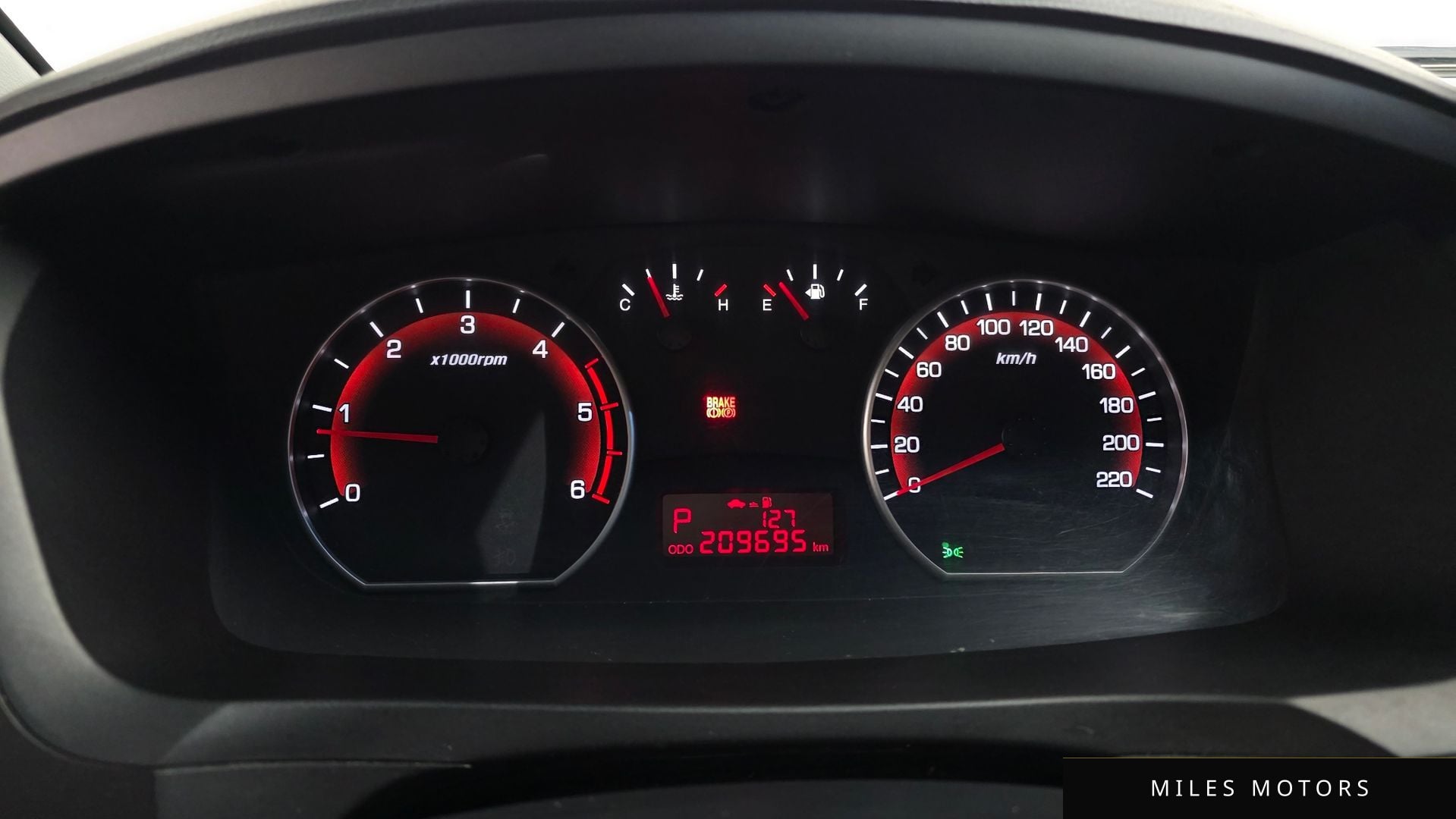 KG Mobility KORANDO 2014 — миниатюра 8