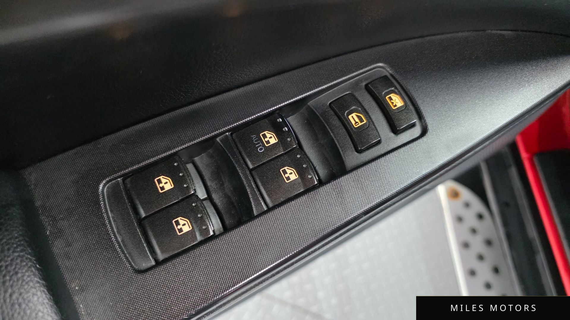 KG Mobility KORANDO 2014 — миниатюра 12