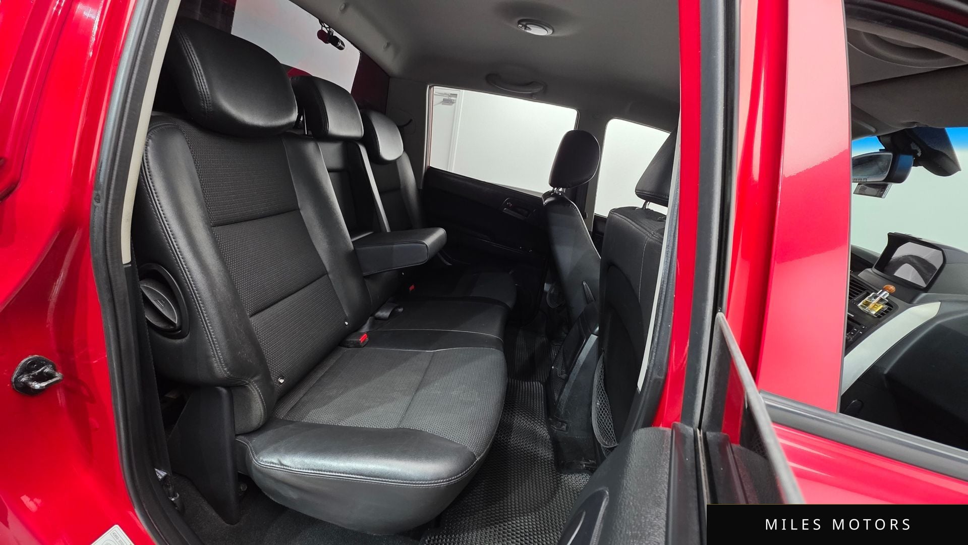 KG Mobility KORANDO 2014 — миниатюра 19