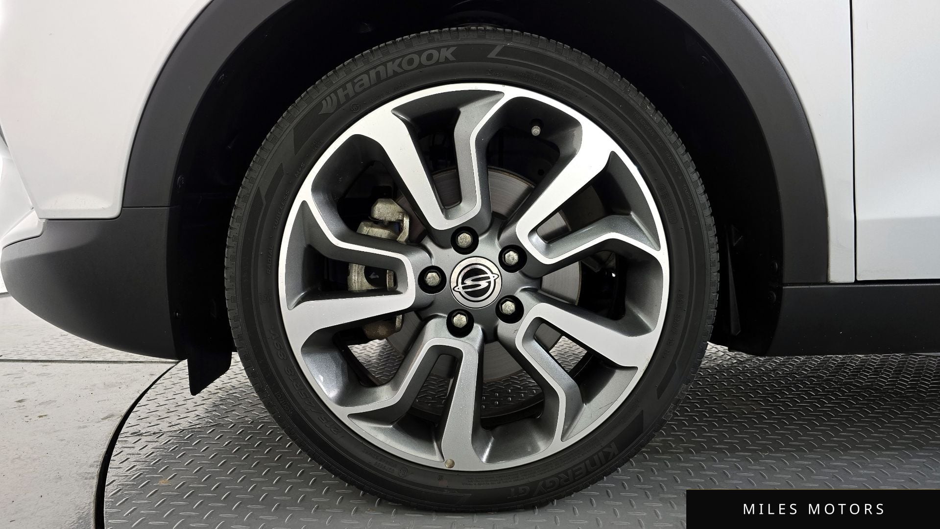 KG Mobility Tivoli 2015 — миниатюра 5
