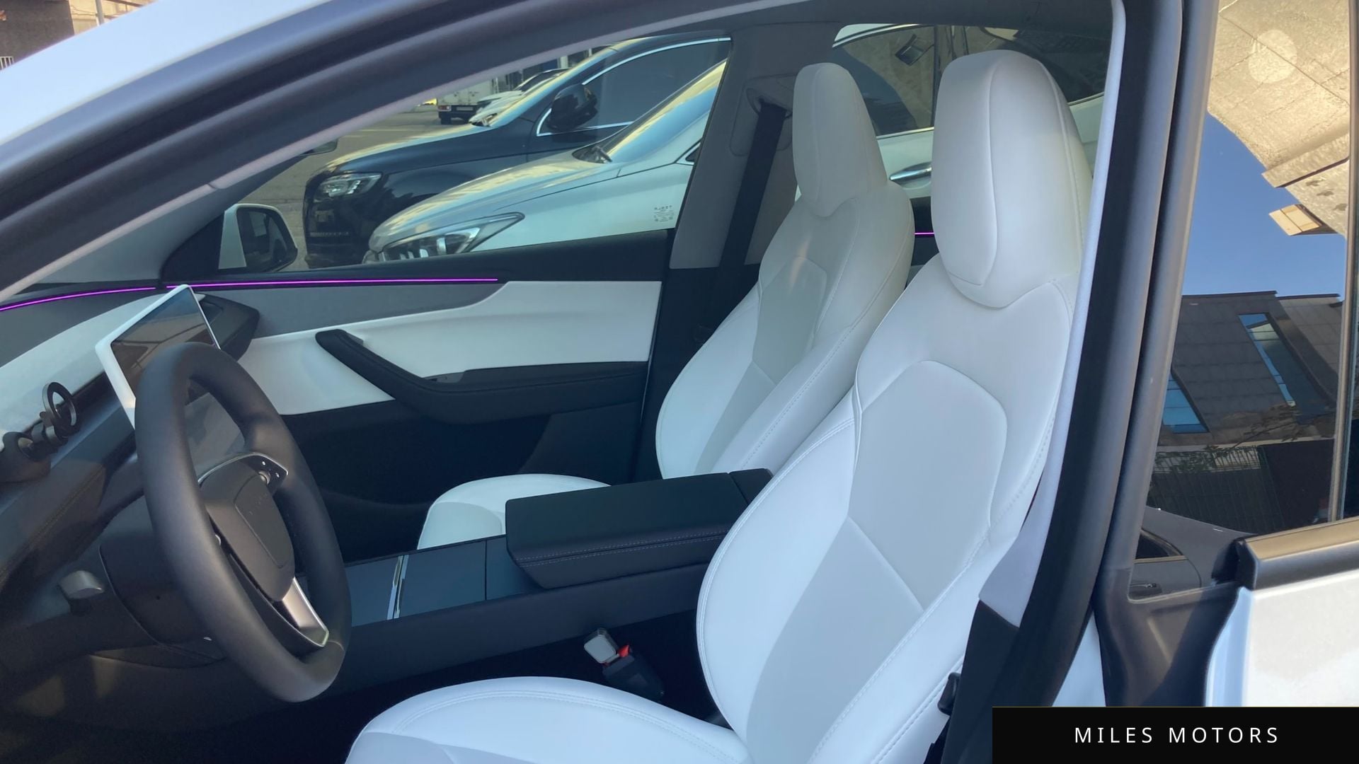 Tesla Model Y 2025 — миниатюра 8