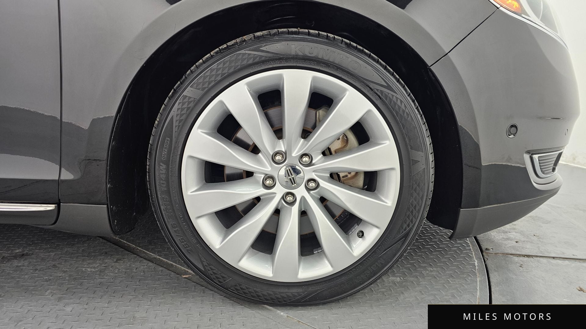 Lincoln MKS 2014 — миниатюра 5