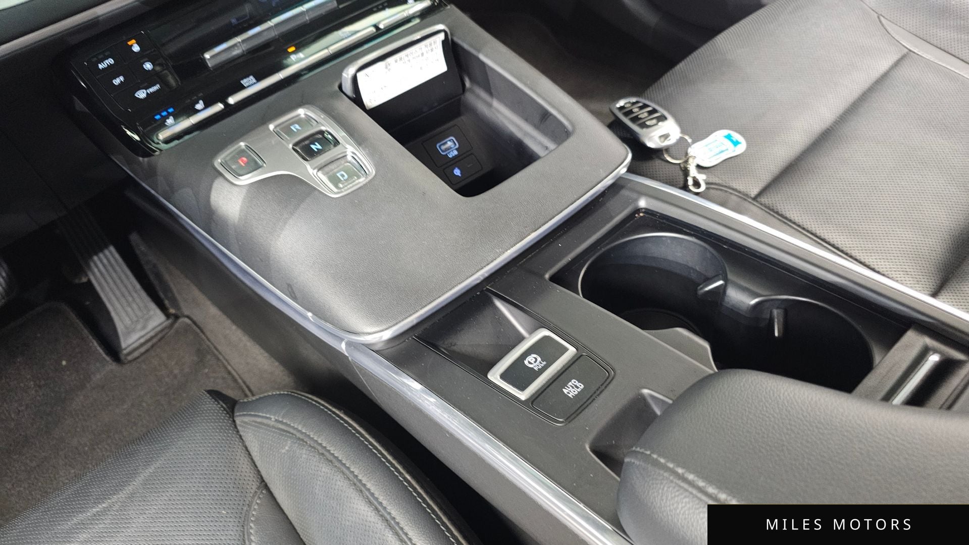 Hyundai Grandeur 2020 — миниатюра 9