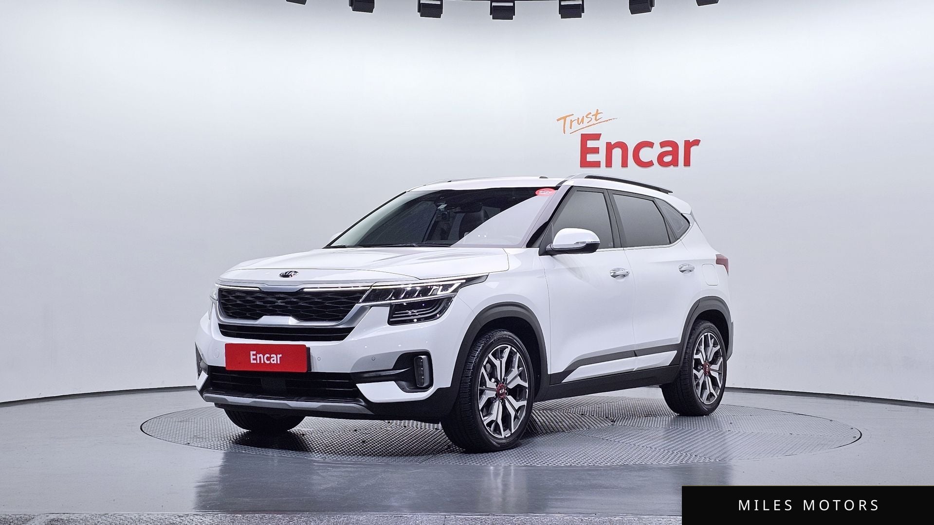 Kia Seltos 2020 — фото 1 из 12