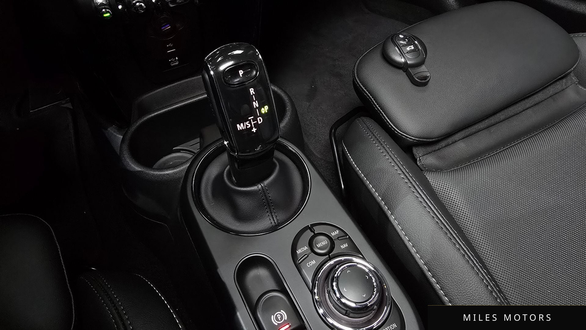 MINI Cooper S 2022 — миниатюра 9