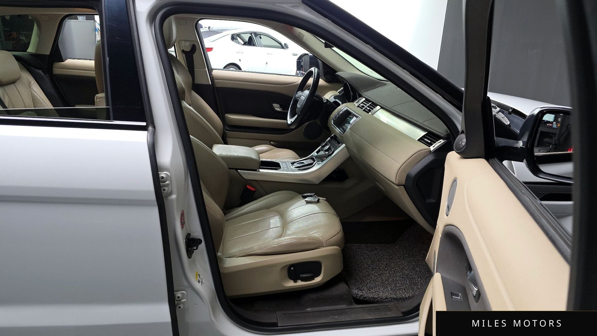 Land Rover Range Rover Evoque 2016 — миниатюра 11