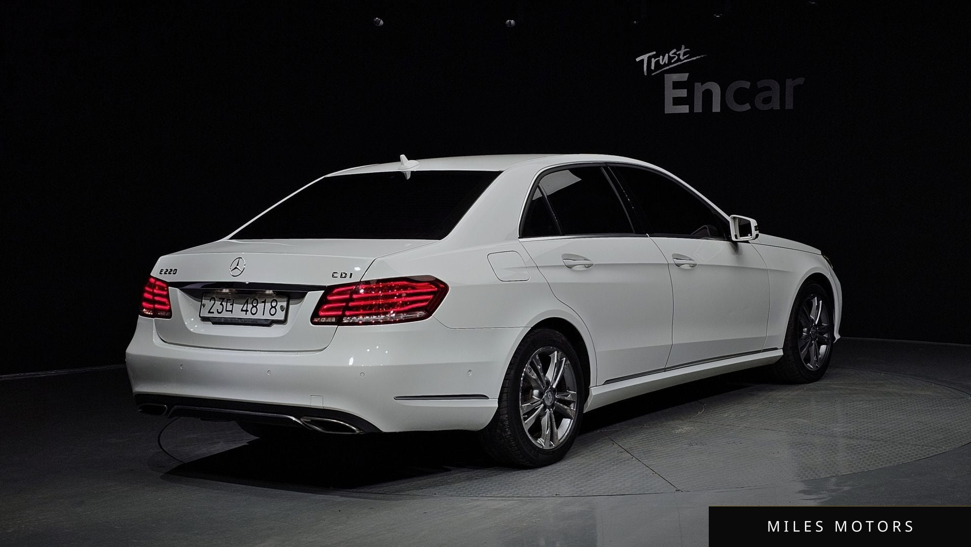 Mercedes-Benz E-Class W212 2014 — миниатюра 2