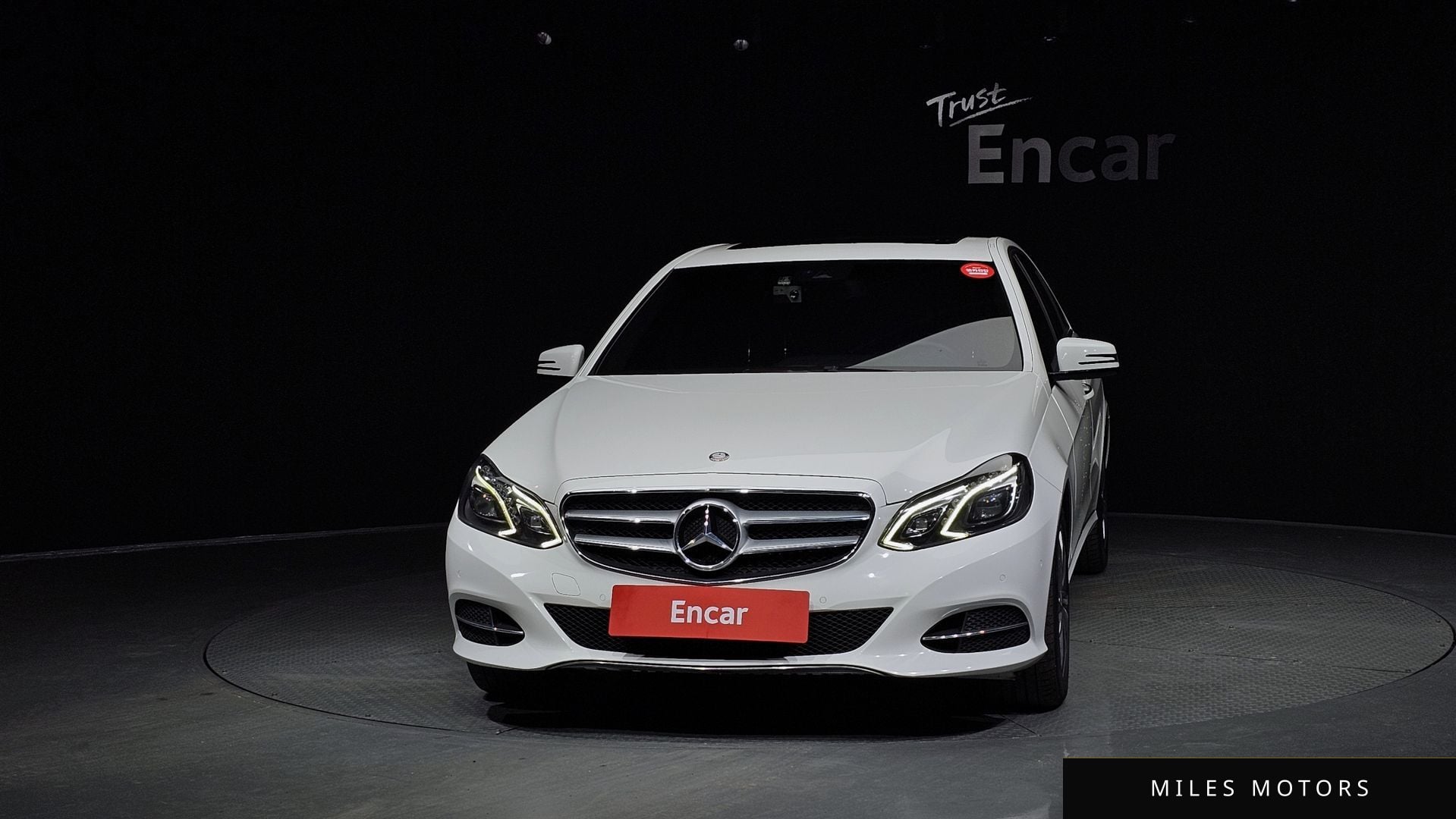 Mercedes-Benz E-Class W212 2014 — миниатюра 3