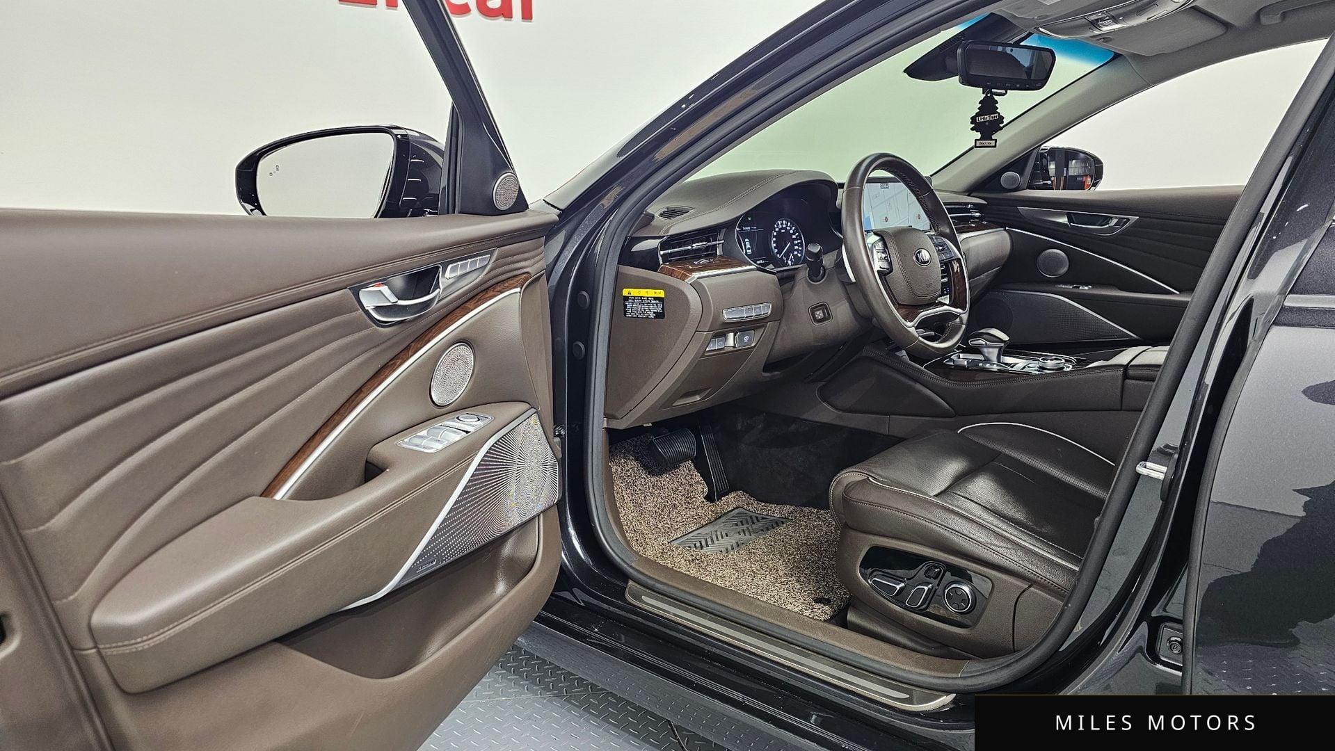 Kia K9 2019 — миниатюра 11