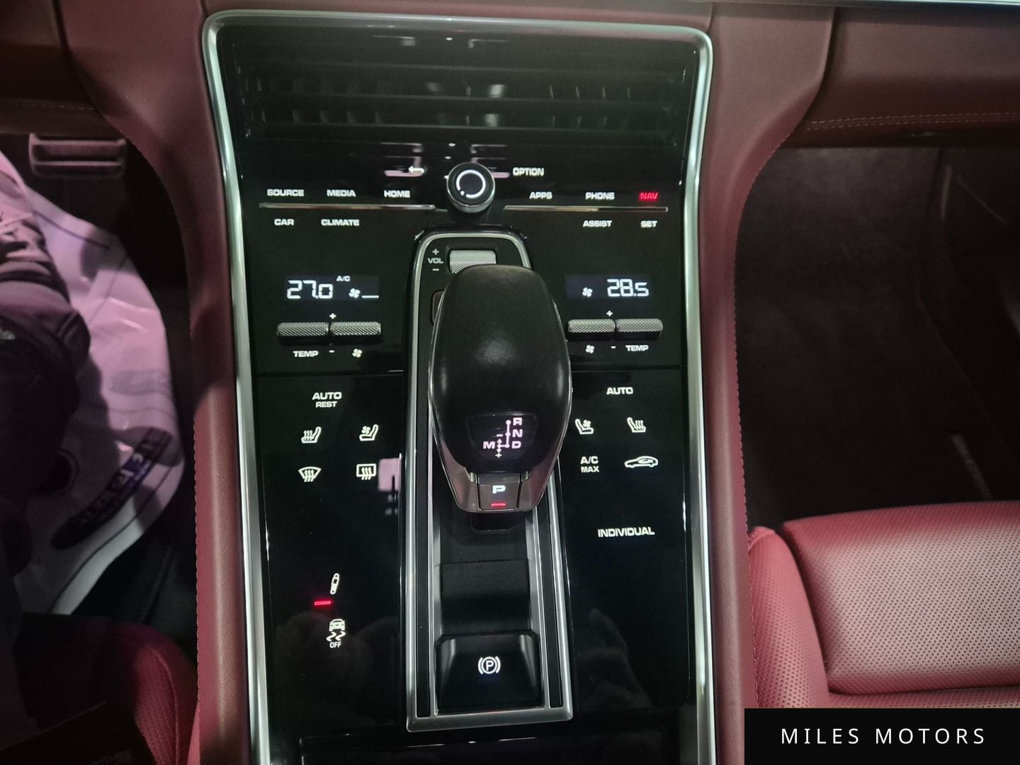 Porsche 파나메라 (971) 2023 — миниатюра 4