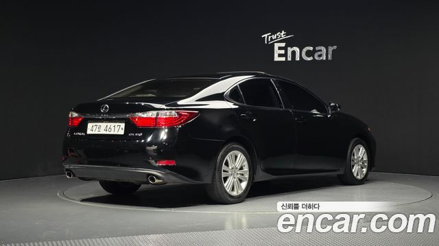 Лексус ES350 2015 — миниатюра 2