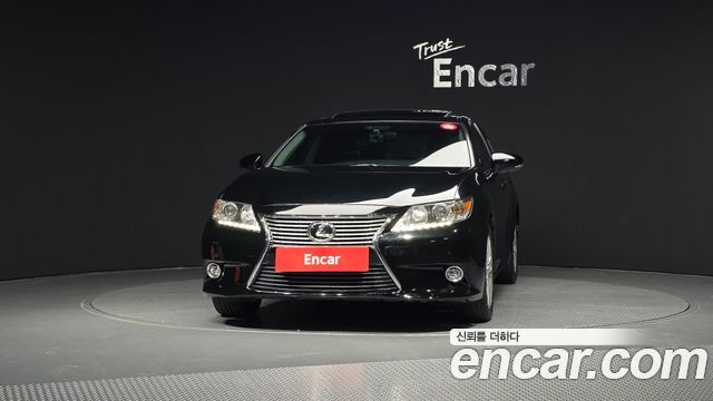 Лексус ES350 2015 — миниатюра 3