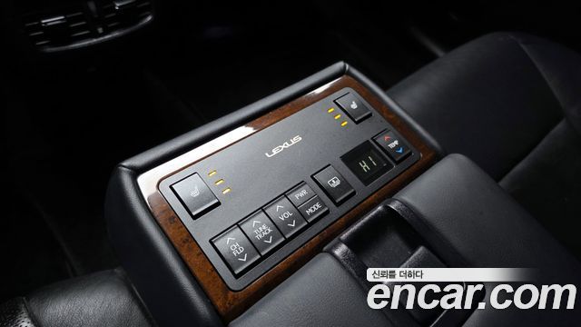 Лексус ES350 2015 — миниатюра 22