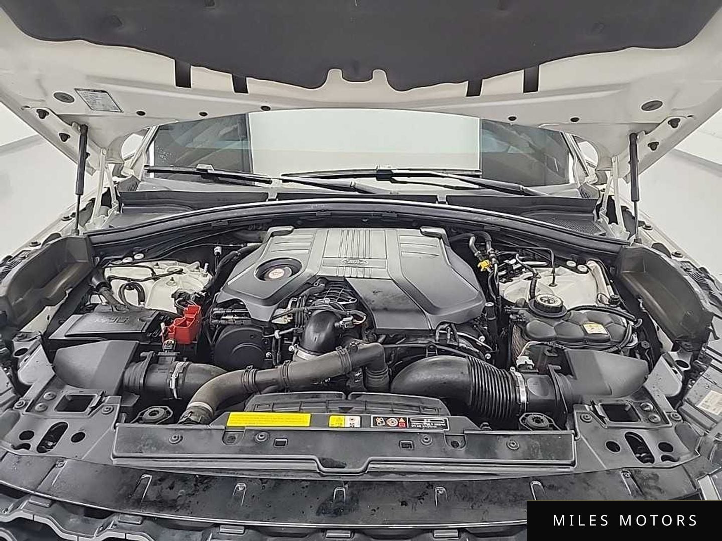 Land Rover 레인지로버 벨라 2018 — миниатюра 5