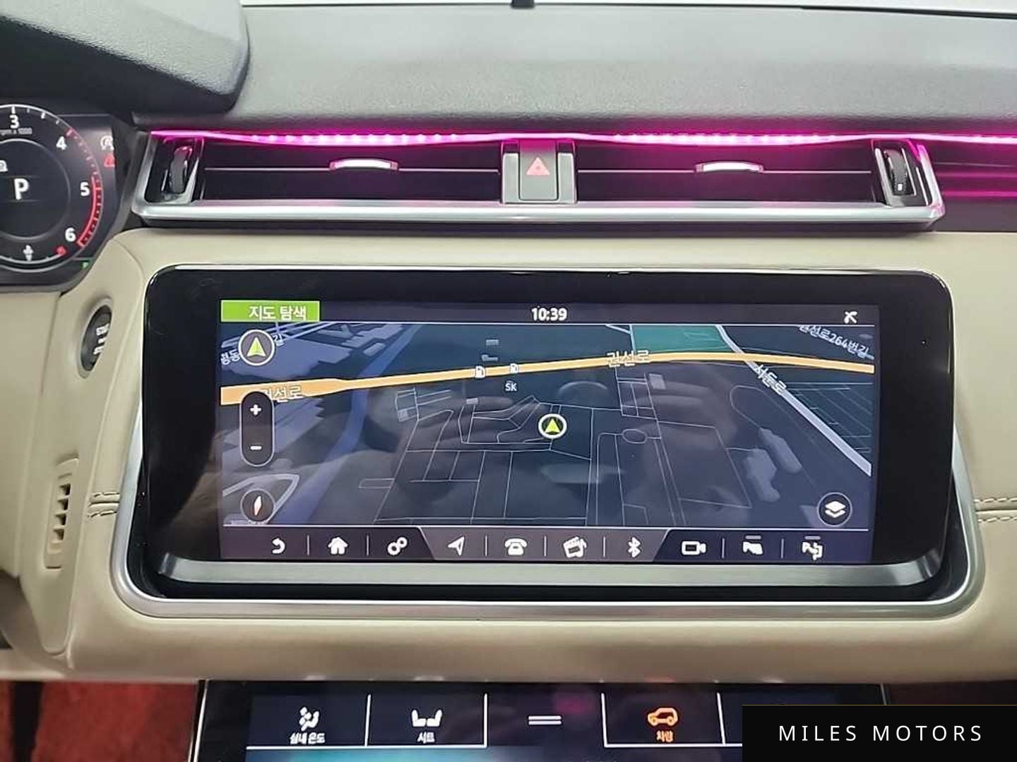 Land Rover 레인지로버 벨라 2018 — миниатюра 15