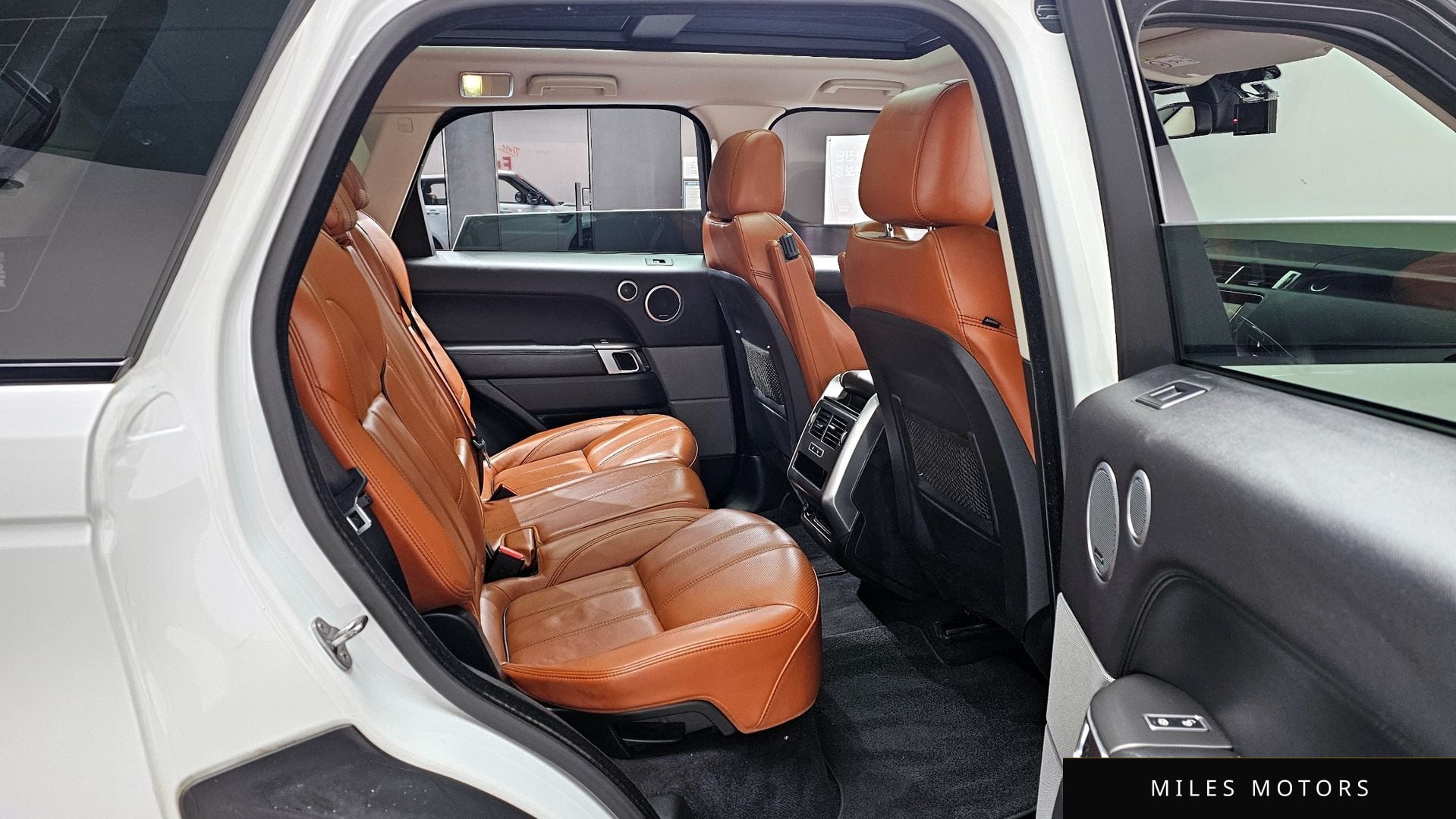 Land Rover Range Rover Sport 2016 — миниатюра 12