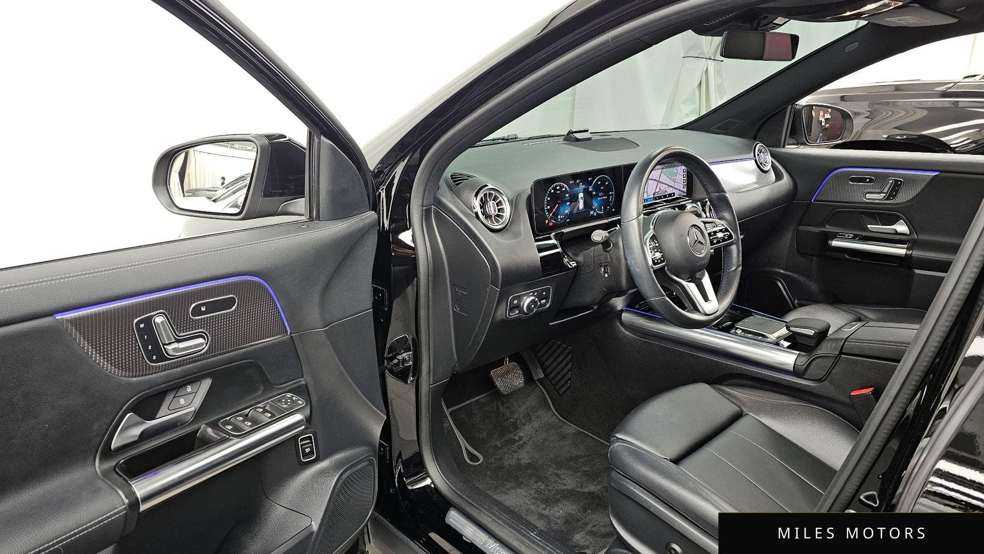 Mercedes-Benz GLA-Class H247 2021 — миниатюра 10
