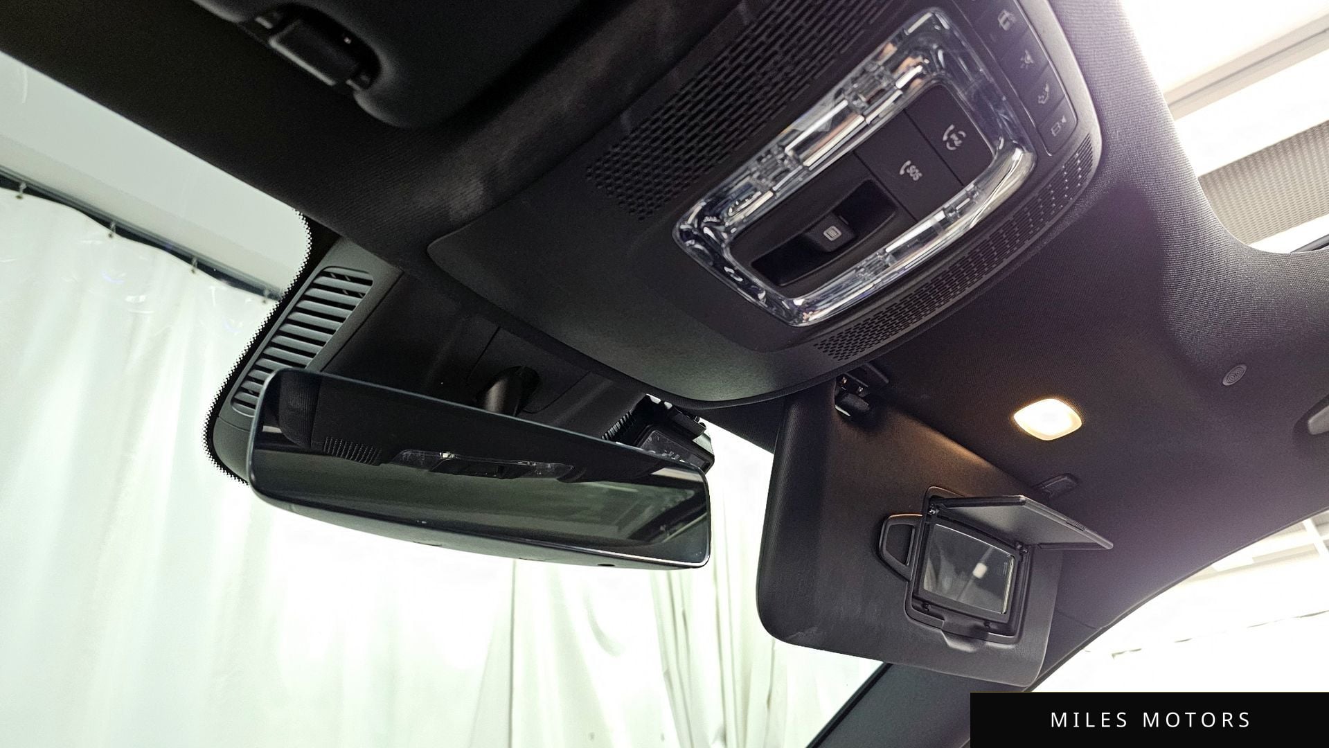 Mercedes-Benz GLA-Class H247 2021 — миниатюра 17