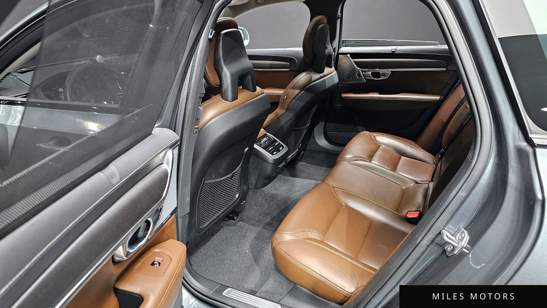 Volvo V90 2018 — миниатюра 12