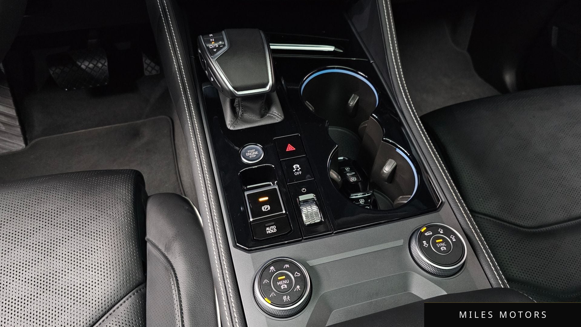 Volkswagen Touareg 2024 — миниатюра 8