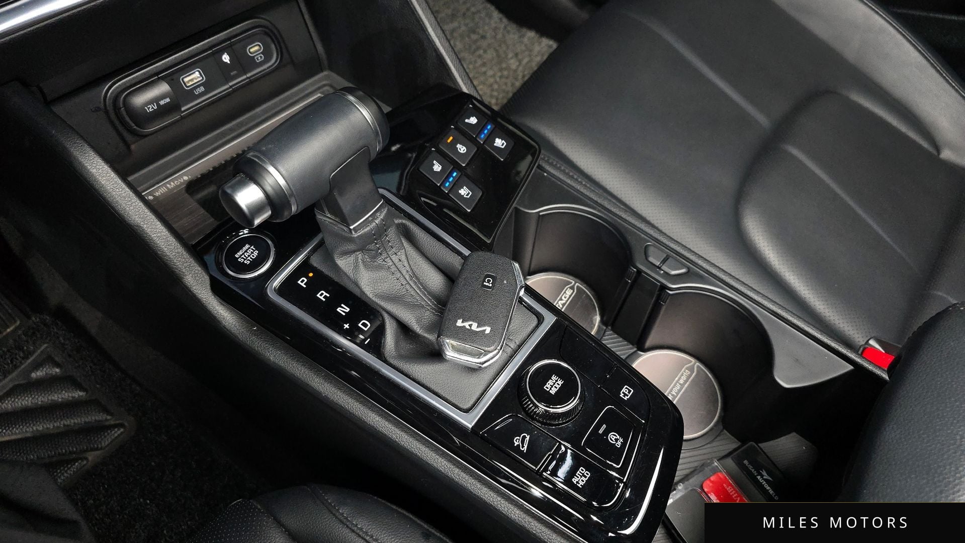 Kia Sportage 2022 — миниатюра 9