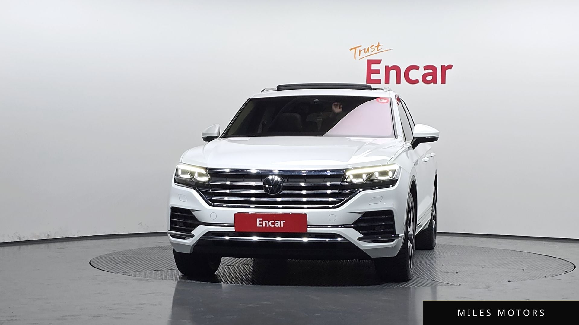 Volkswagen Touareg 2023 — миниатюра 3
