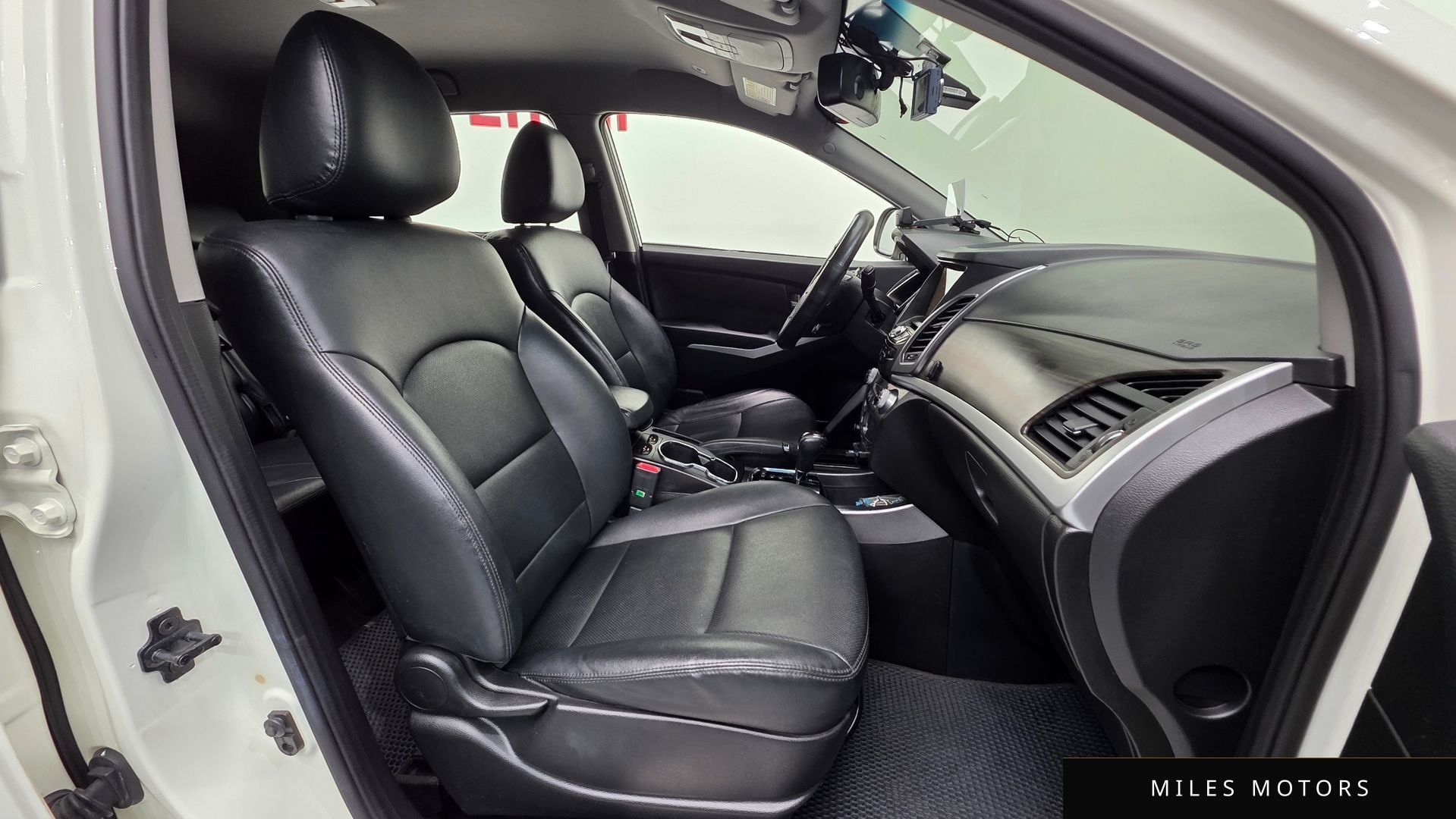KG Mobility KORANDO 2015 — миниатюра 10