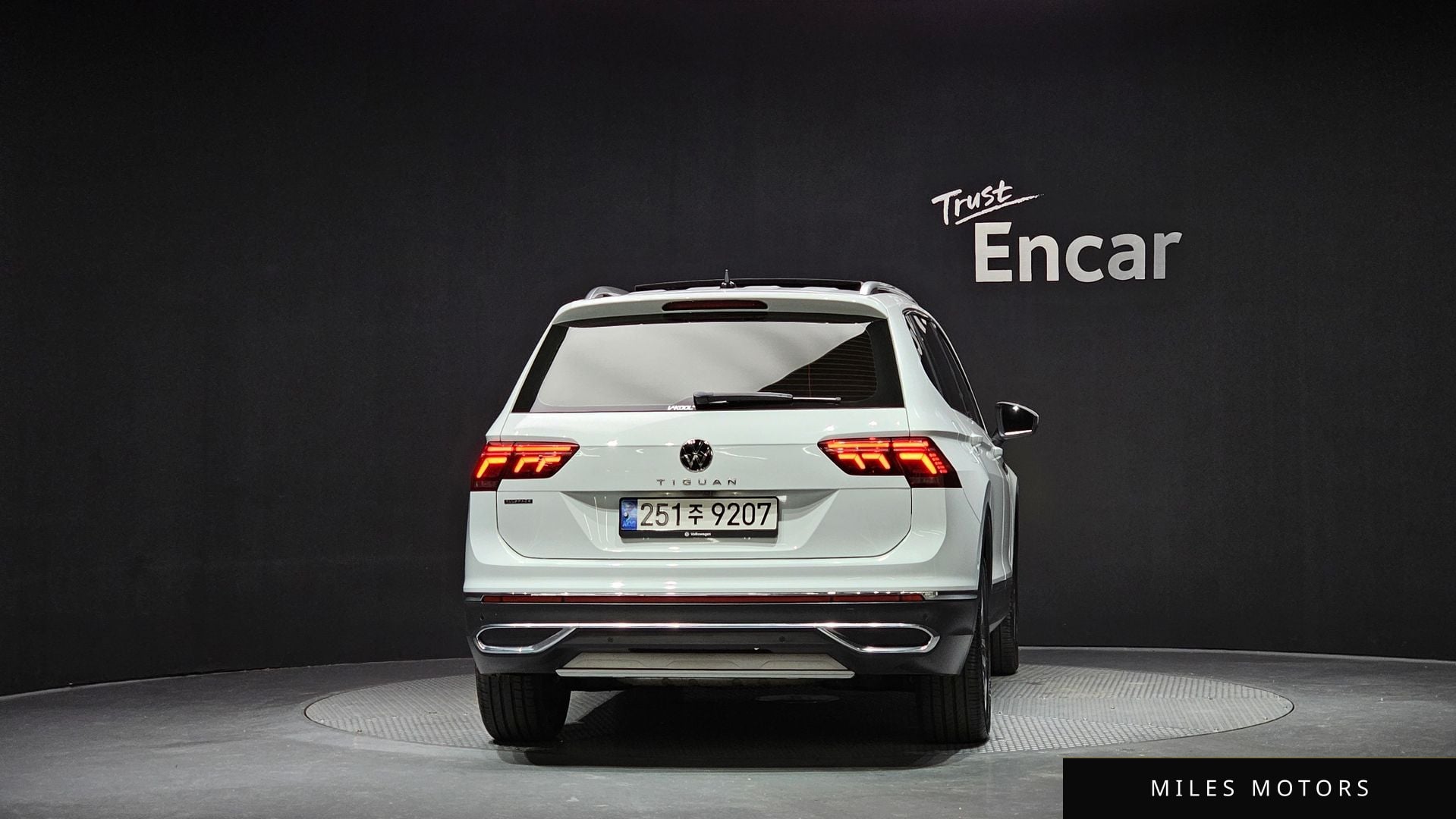 Volkswagen Tiguan 2023 — миниатюра 4