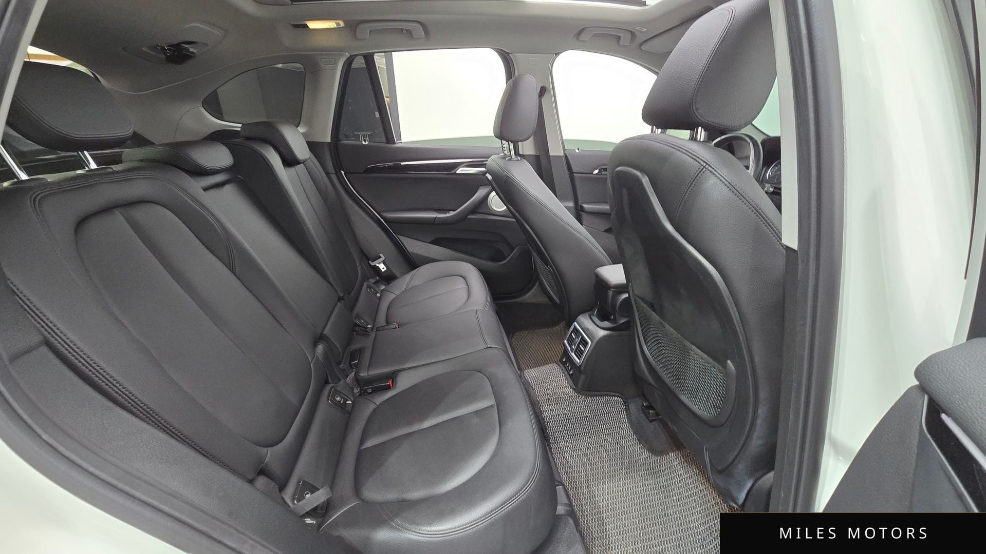 BMW X1 (F48) 2022 — миниатюра 12